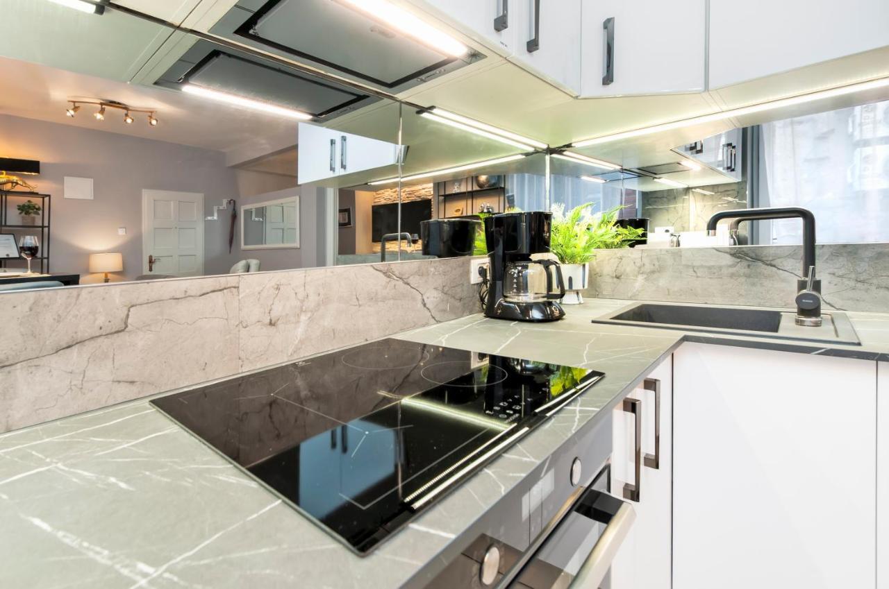Bella Campagna - Luxury Two Bedroom Apartment Rovinj Eksteriør billede